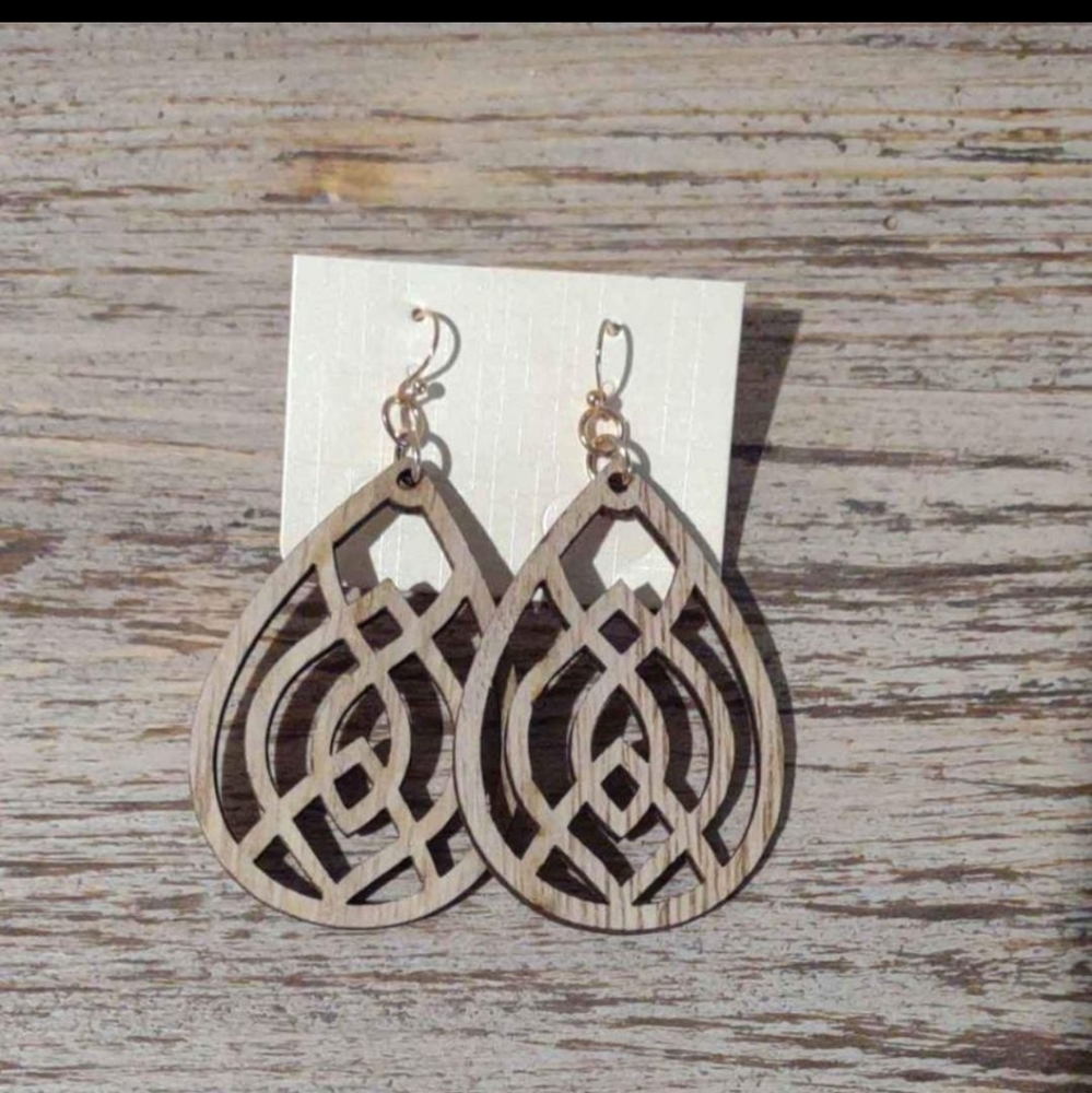 Light Brown Wooden Boho Decor Drop Earrings 🆕